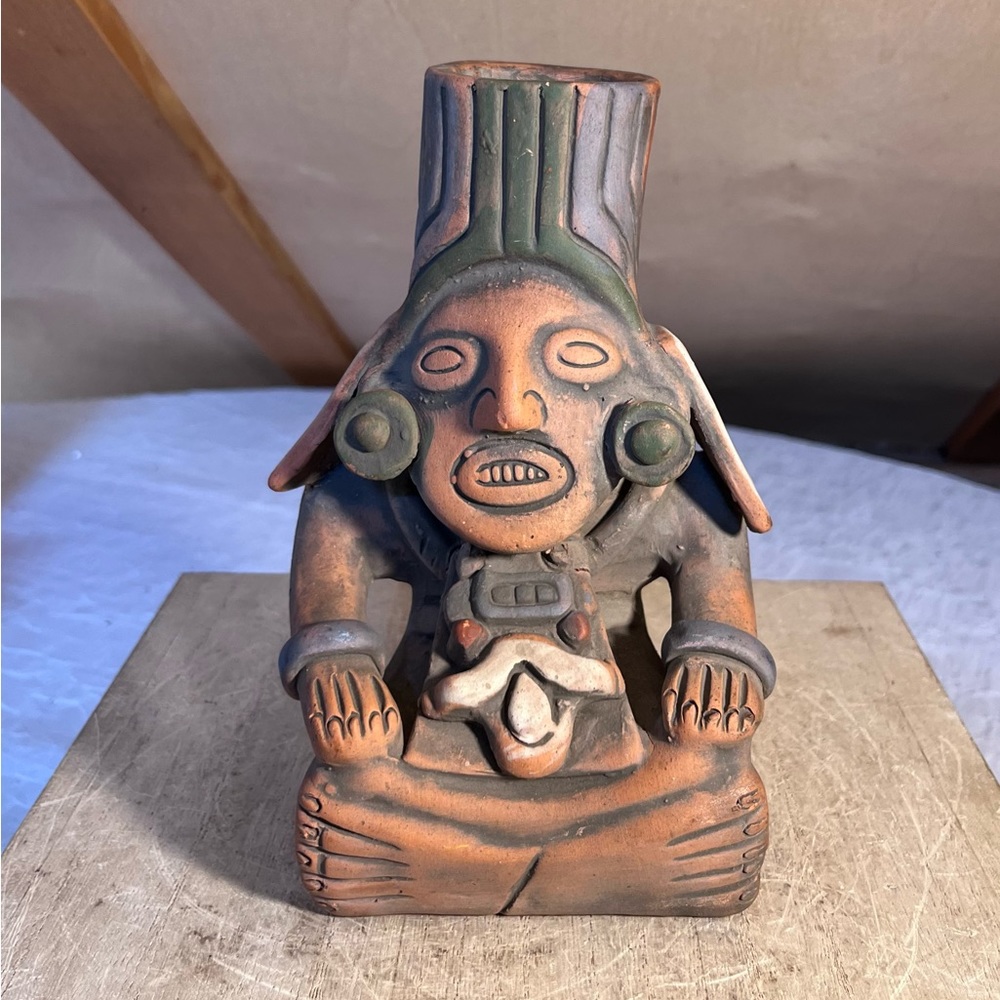 Vintage Ceramic Pottery Aztec or Mayan Figurial Urn Vase
